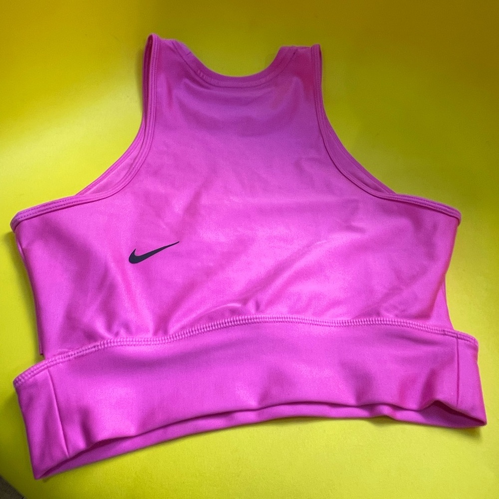 Nike Hot Pink NWOT Sports Bra (XS)
